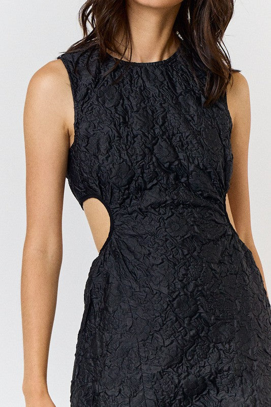 TEXTURED SIDE CUT OUT SLEEVELESS MIDI
DRESS