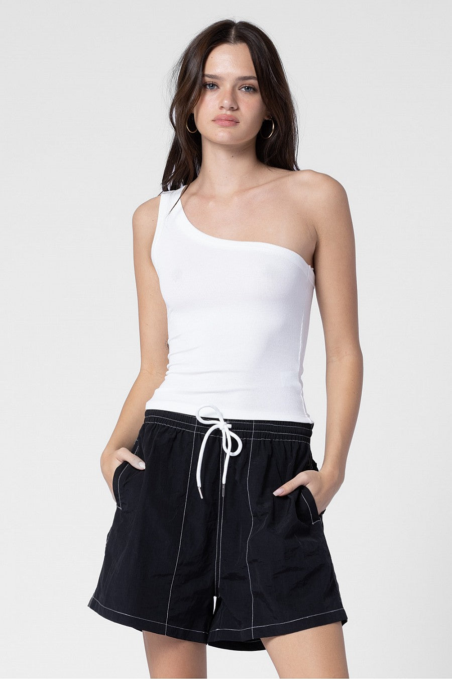 One shoulder top