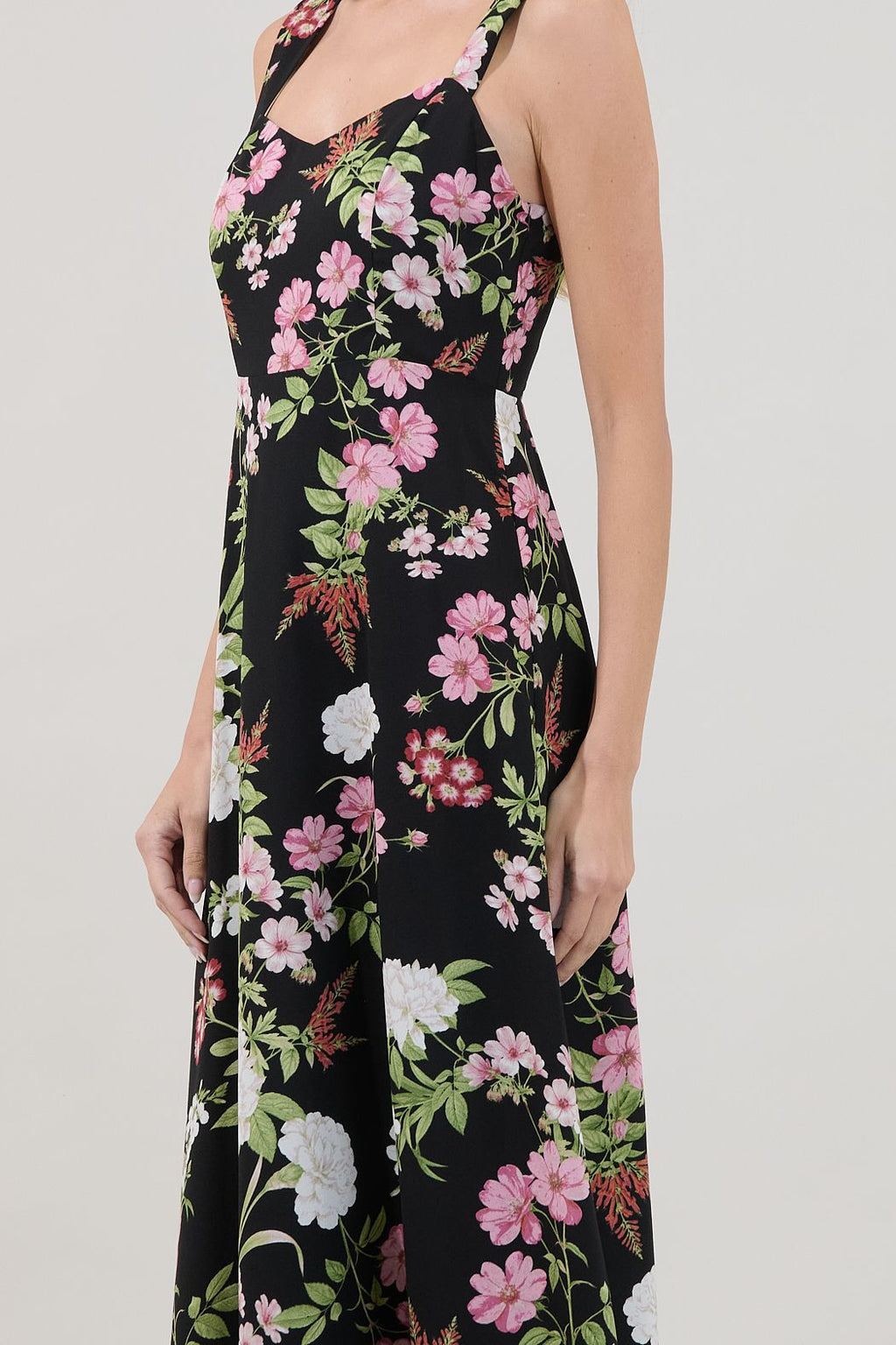 Paisly Smocked Maxi Dress
Hollyhock