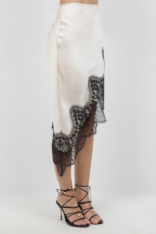CONTRAST LACE ASYMMETRICAL SATIN
SKIRT