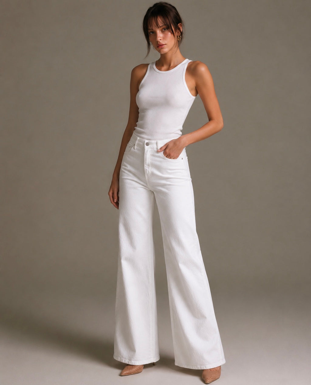 Wide-Leg Jeans in Natural White
