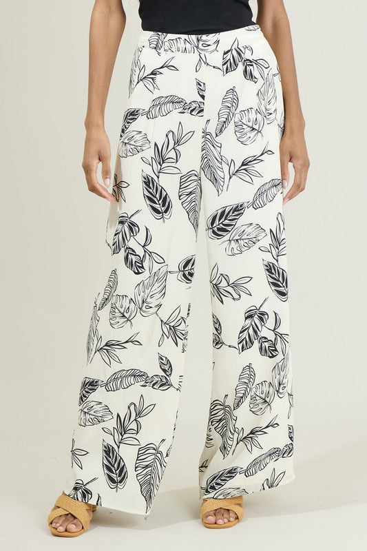 Tropical Print Wide
Pants