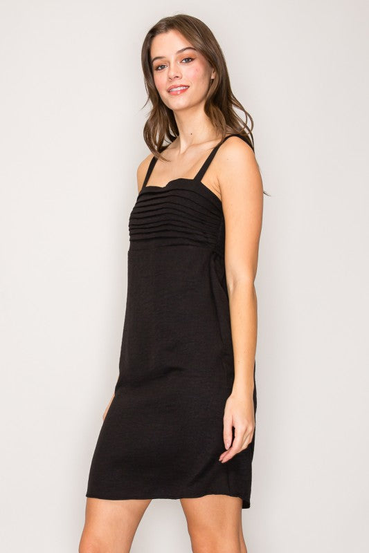 FAUX LINEN PLEATED MINI DRESS