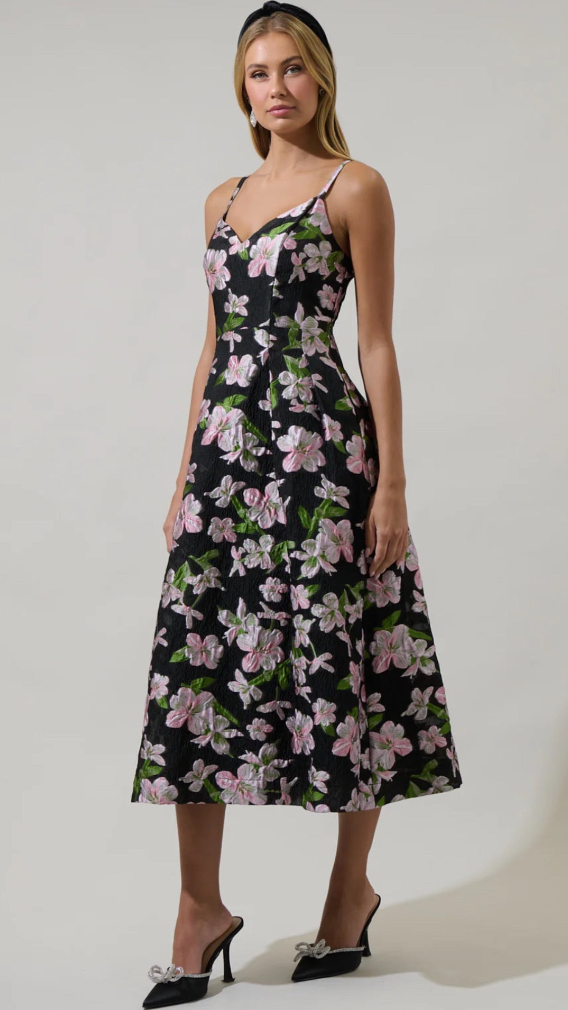 Elsinore Floral Pleated Midi
Dress