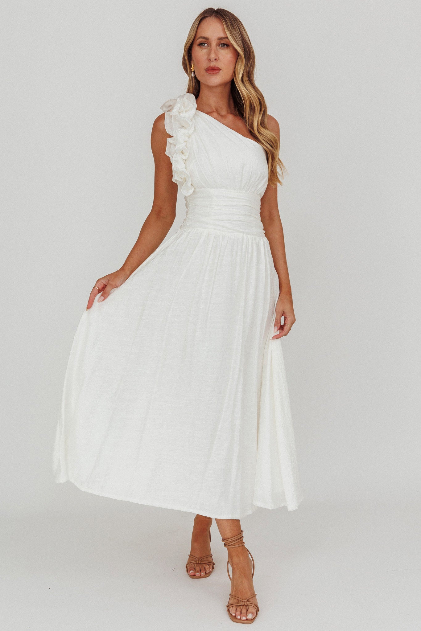 ONE SHOULDER RUFFLE MAXI DRESS