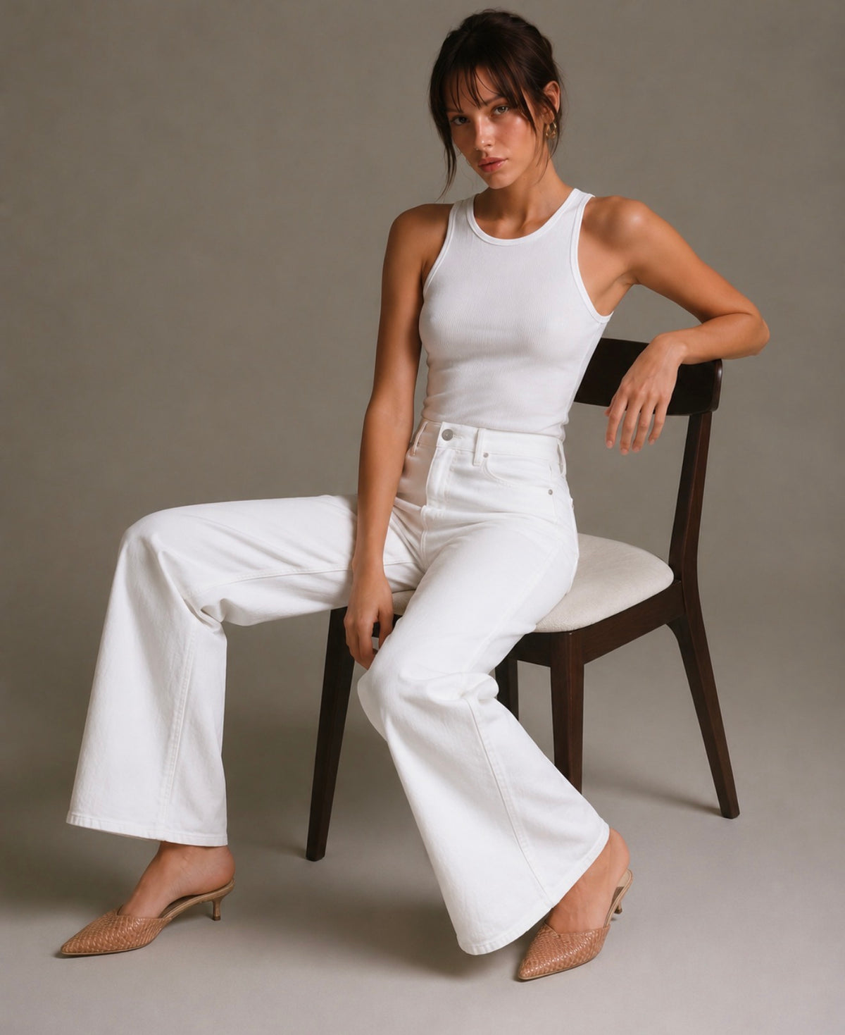 Wide-Leg Jeans in Natural White