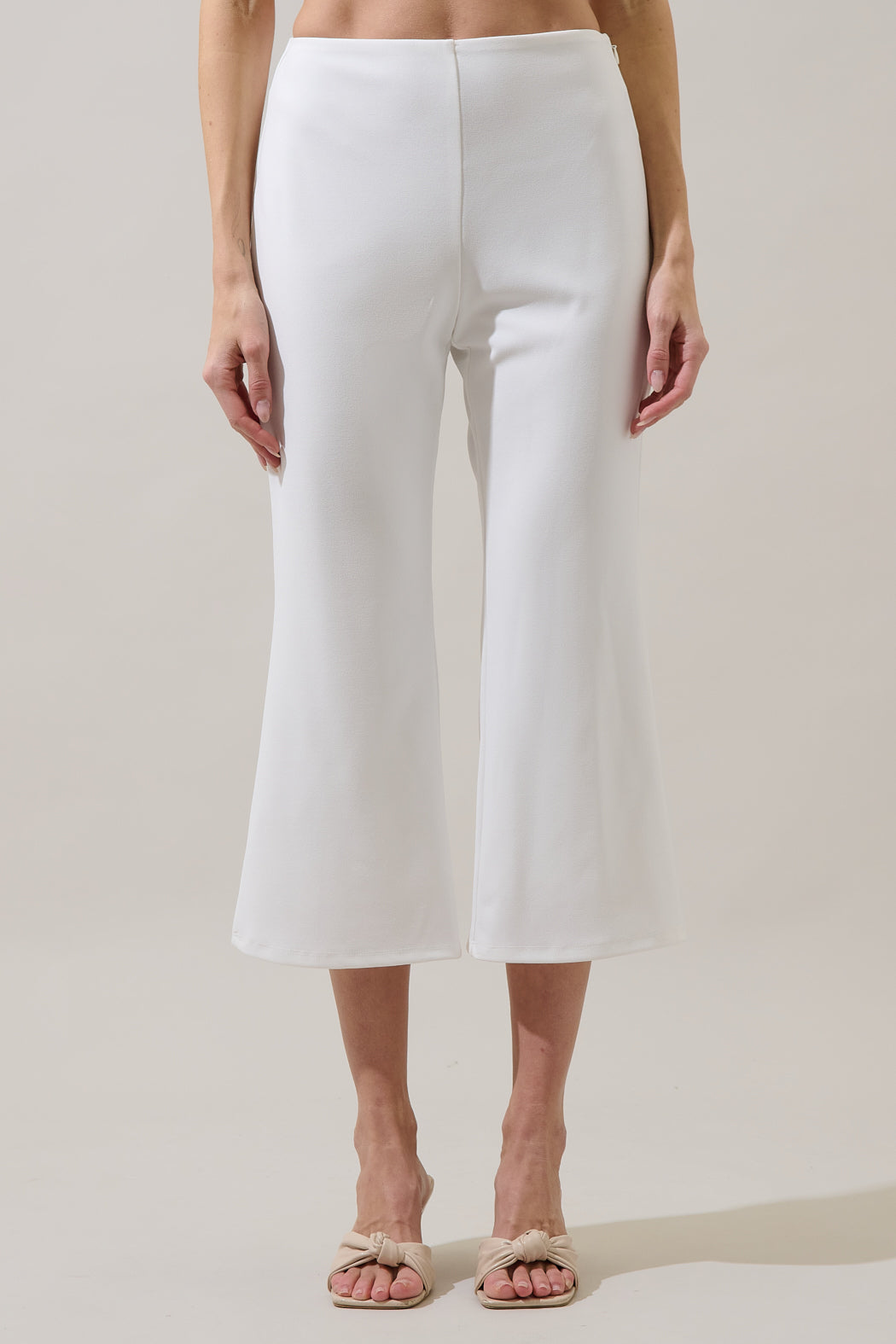 Hemary Cropped Flare Pants