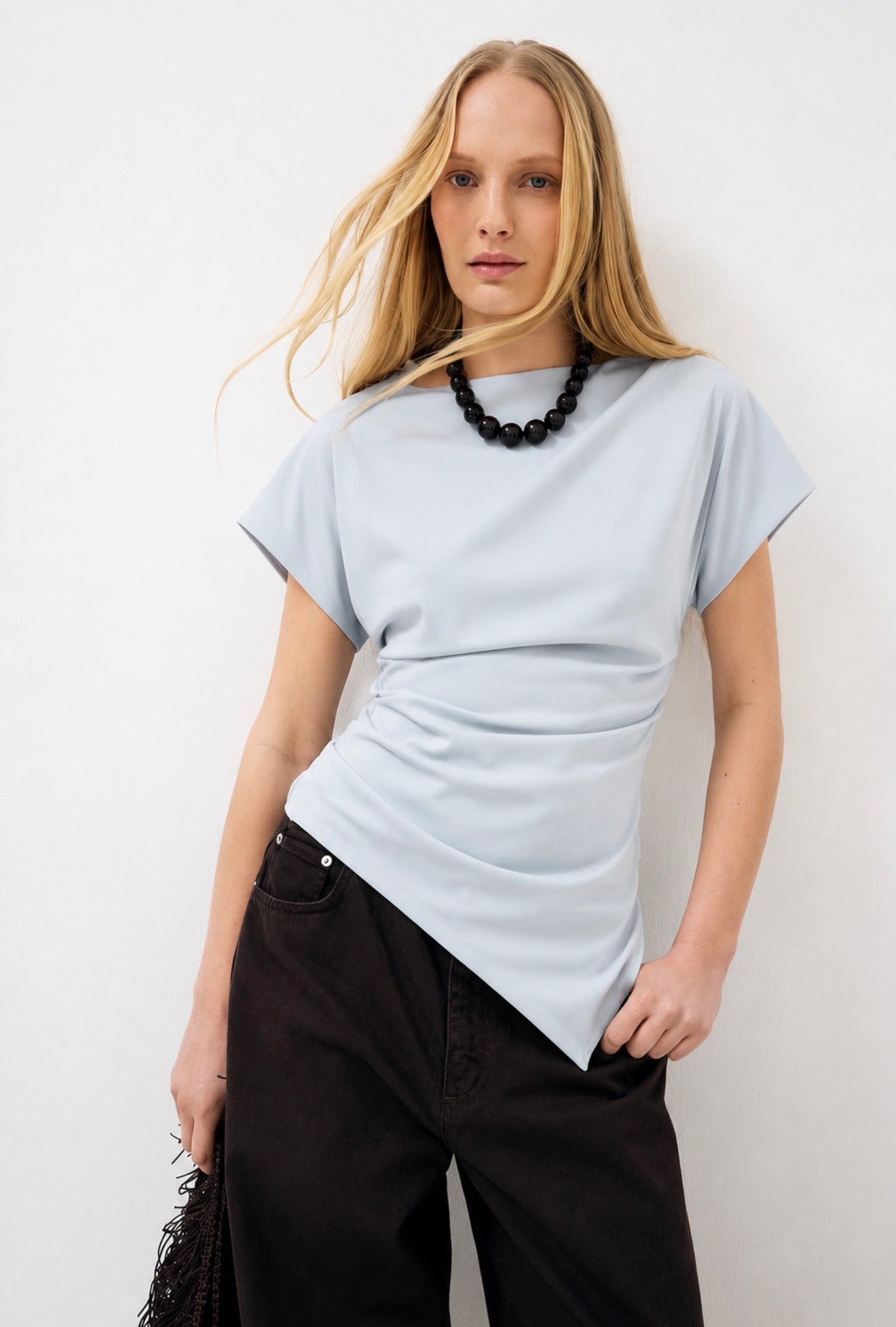 SOFT WOVEN SHORT SLEEVE BLOUSE