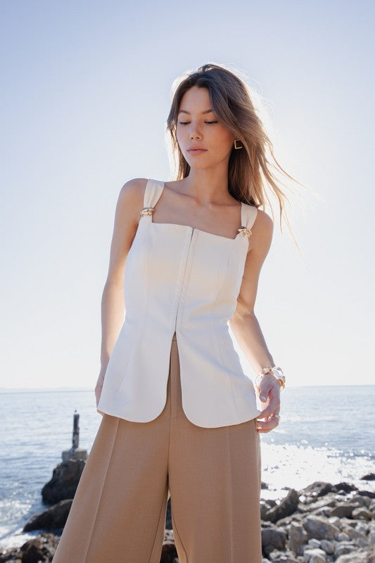 METAL TRIM DETAILED CORSET STRUCTURED TOP