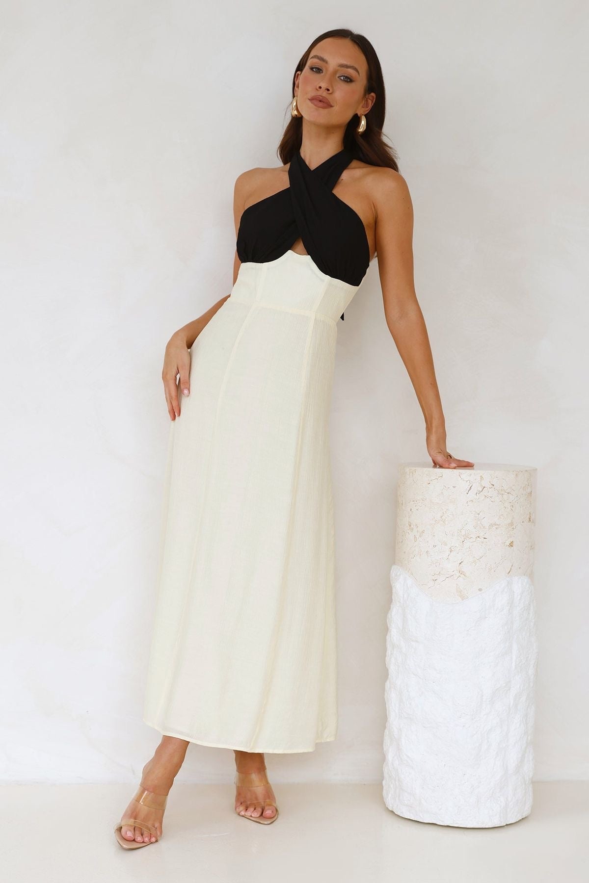 Paris Afternoon Halter
Maxi Dress Cream