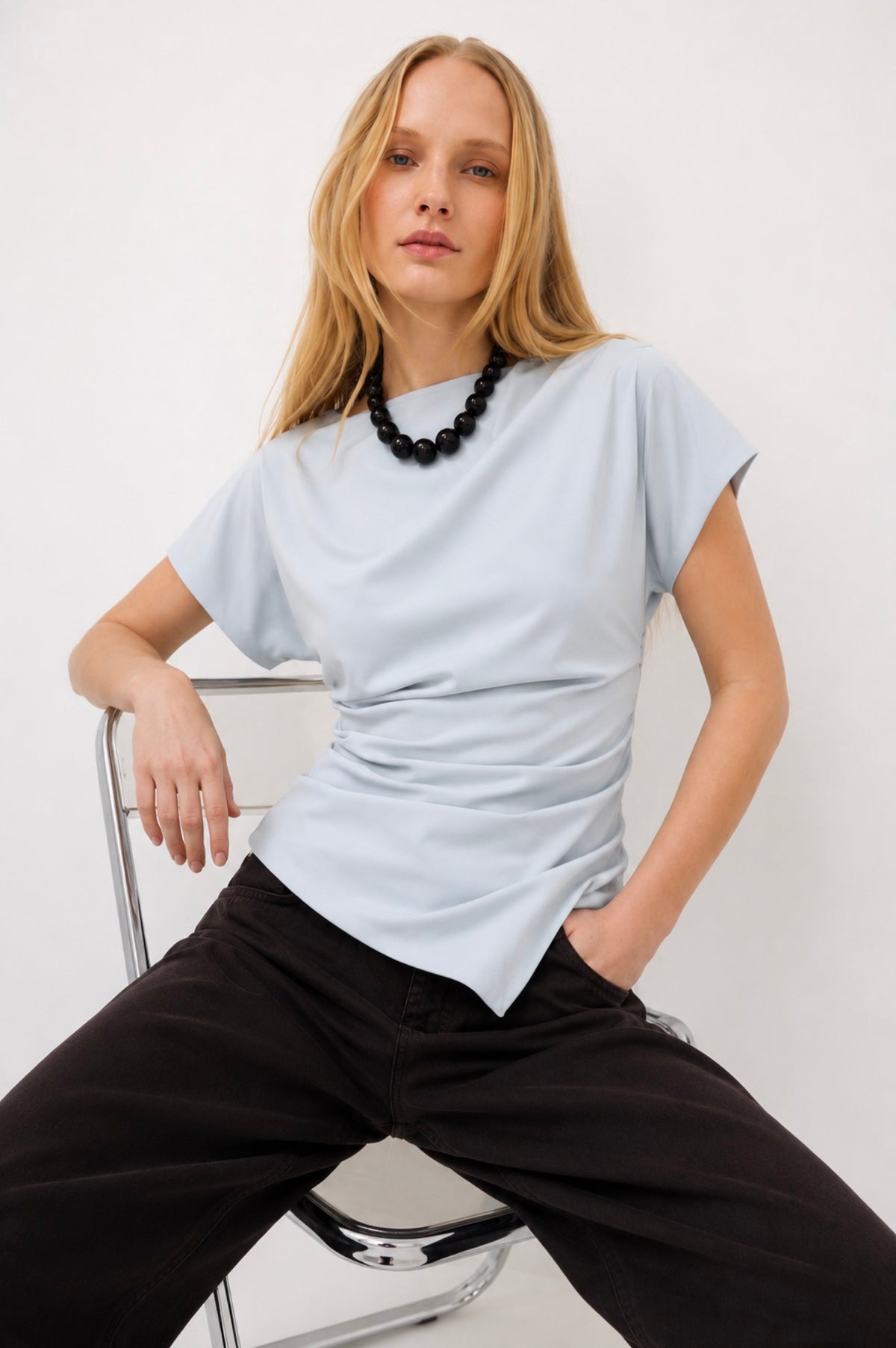 SOFT WOVEN SHORT SLEEVE BLOUSE