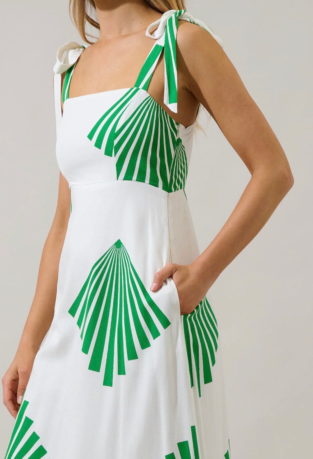 Hendy Shoulder Tie Maxi Dress Fan Breeze