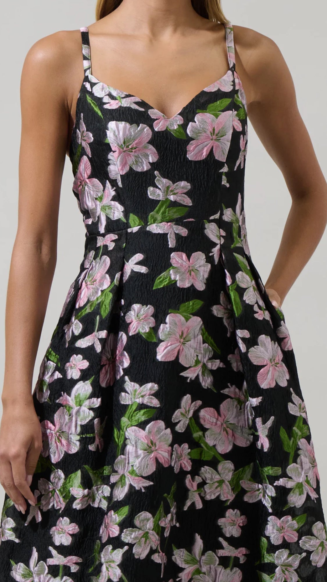 Elsinore Floral Pleated Midi
Dress