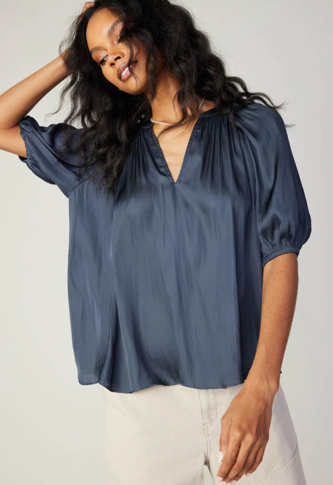 GATHERED NECKLINE BLOUSE