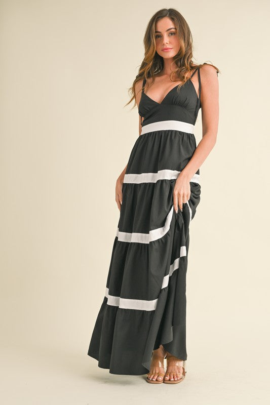 PLUNGING NECKLINE STRIPED FLOWY MAXI