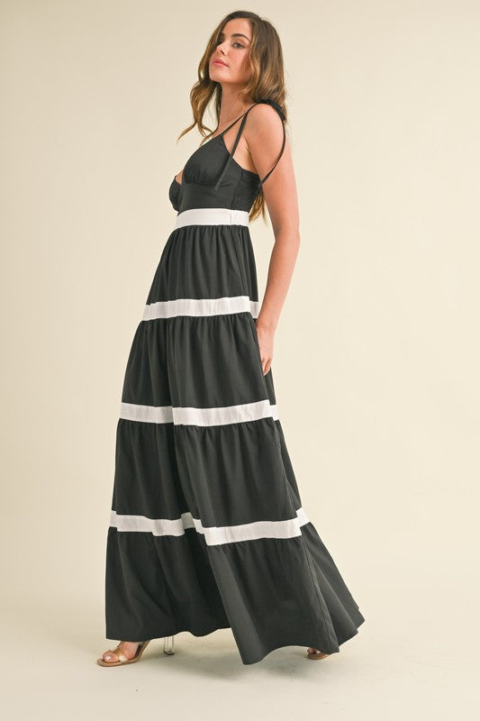 PLUNGING NECKLINE STRIPED FLOWY MAXI